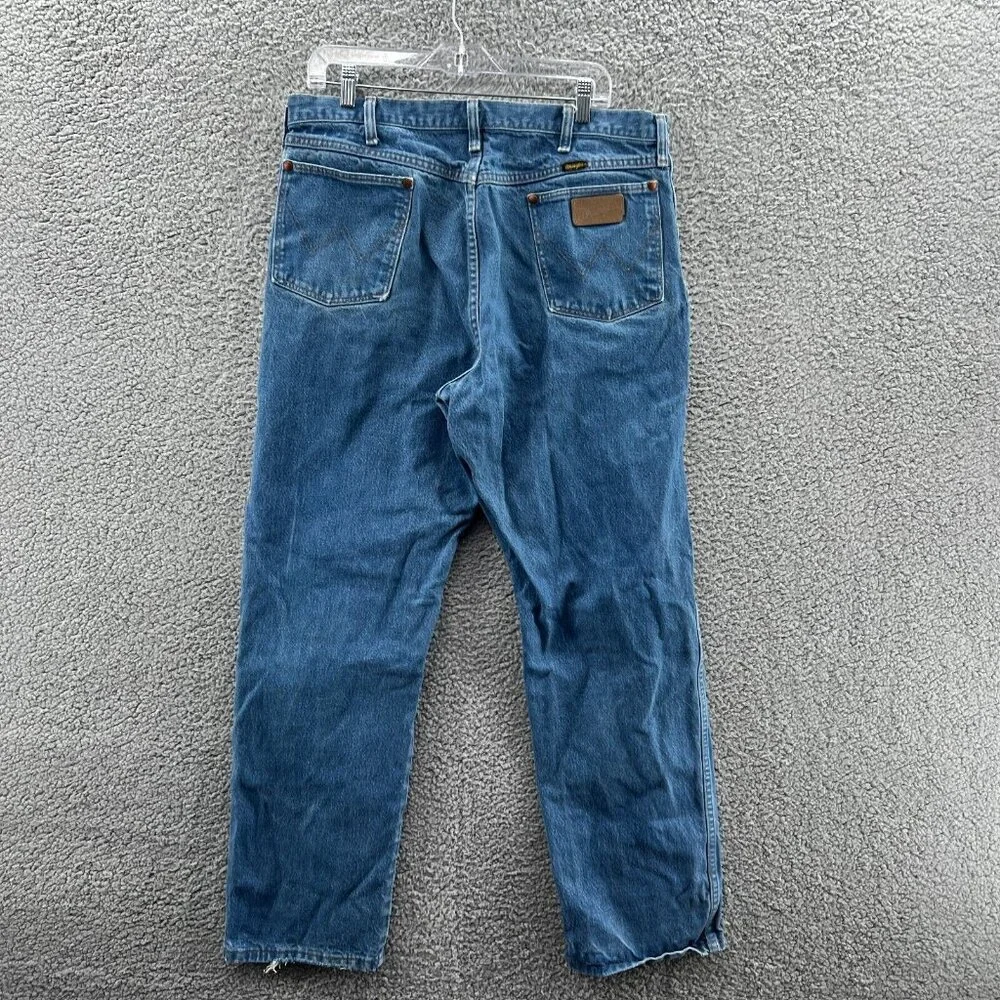 Vintage Wrangler Jeans 38X 32 Cowboy Cut 31MWZPW Relaxed Fit Made in USA *